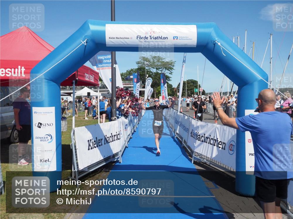 17.08.2025 - KN Förde Triathlon 2025 MichiJ http://msf.ph/oto/8590797 17.08.2025 13:50:09 Laufen 411 meine-sportfotos.de