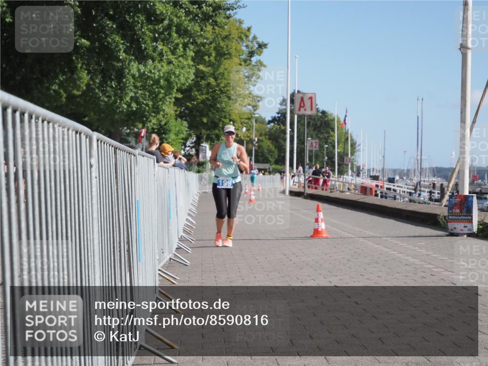 17.08.2025 - KN Förde Triathlon 2025 KatJ http://msf.ph/oto/8590816 17.08.2025 10:47:07 Laufen 199 meine-sportfotos.de