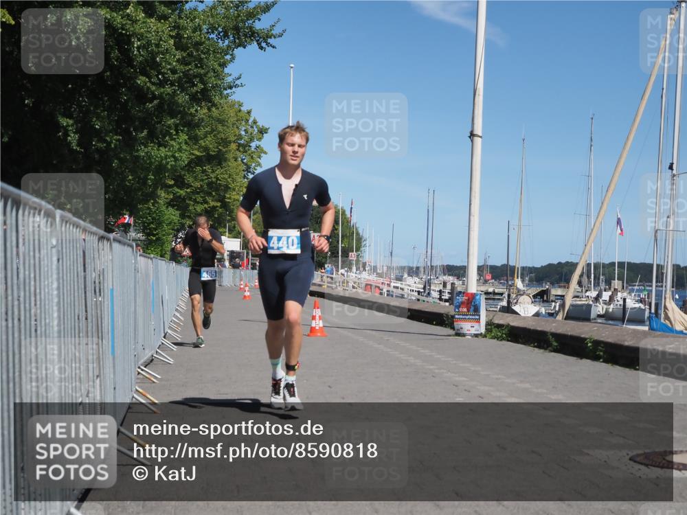 17.08.2025 - KN Förde Triathlon 2025 KatJ http://msf.ph/oto/8590818 17.08.2025 13:36:15 Laufen 440, 465 meine-sportfotos.de