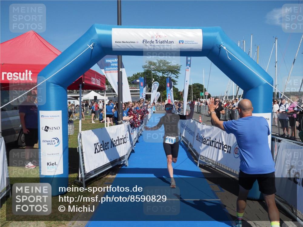 17.08.2025 - KN Förde Triathlon 2025 MichiJ http://msf.ph/oto/8590829 17.08.2025 13:50:10 Laufen 411 meine-sportfotos.de
