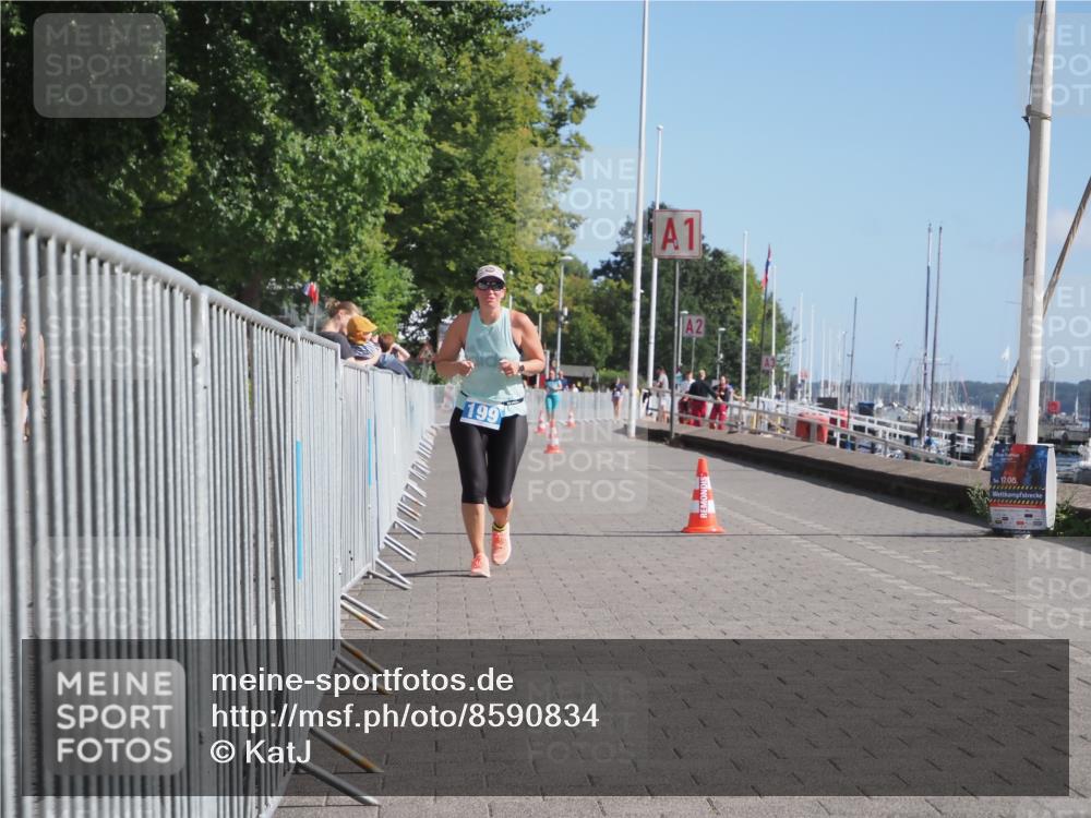 17.08.2025 - KN Förde Triathlon 2025 KatJ http://msf.ph/oto/8590834 17.08.2025 10:47:08 Laufen 199 meine-sportfotos.de
