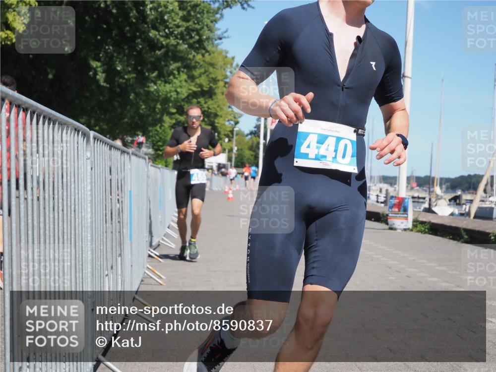 17.08.2025 - KN Förde Triathlon 2025 KatJ http://msf.ph/oto/8590837 17.08.2025 13:36:17 Laufen 440, 465 meine-sportfotos.de