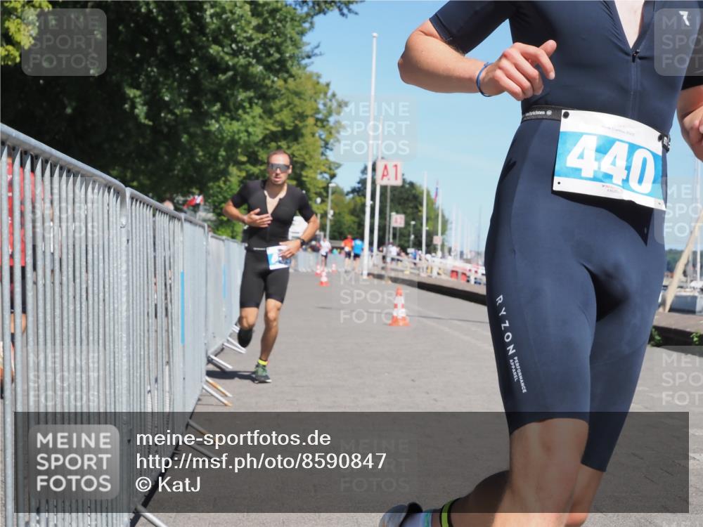 17.08.2025 - KN Förde Triathlon 2025 KatJ http://msf.ph/oto/8590847 17.08.2025 13:36:17 Laufen 440, 465 meine-sportfotos.de