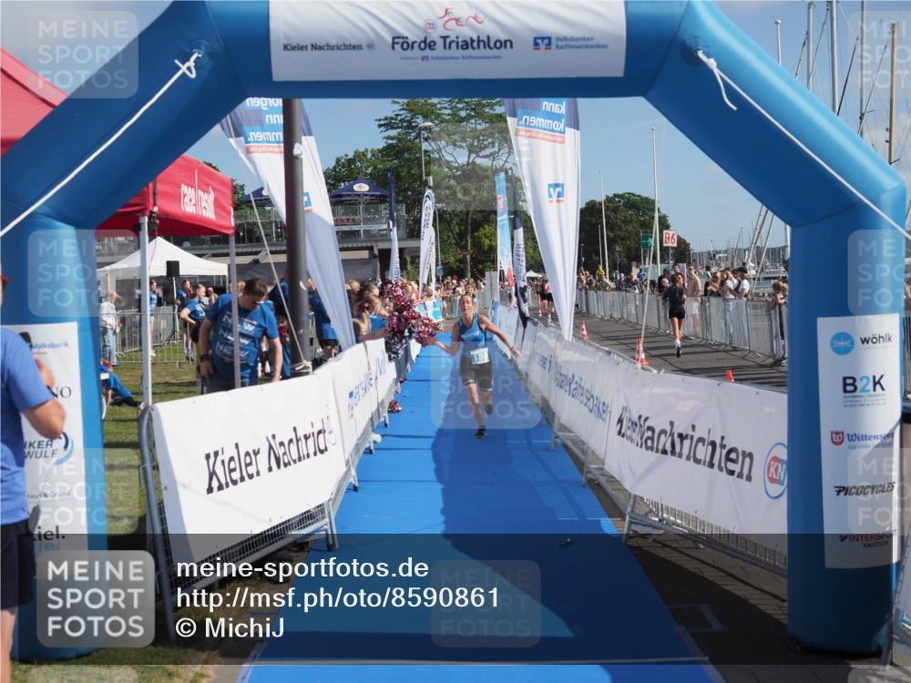 17.08.2025 - KN Förde Triathlon 2025 MichiJ http://msf.ph/oto/8590861 17.08.2025 10:32:39 Laufen 180 meine-sportfotos.de