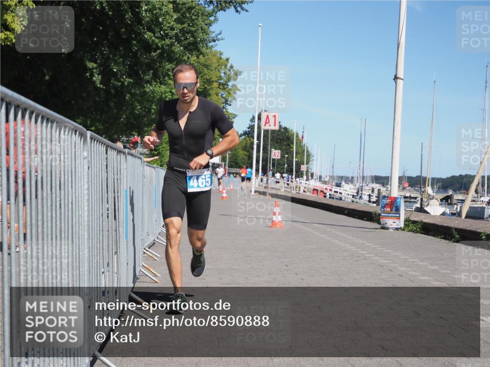 17.08.2025 - KN Förde Triathlon 2025 KatJ http://msf.ph/oto/8590888 17.08.2025 13:36:18 Laufen 440, 465 meine-sportfotos.de