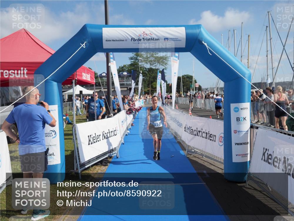 17.08.2025 - KN Förde Triathlon 2025 MichiJ http://msf.ph/oto/8590922 17.08.2025 10:32:41 Laufen 180 meine-sportfotos.de