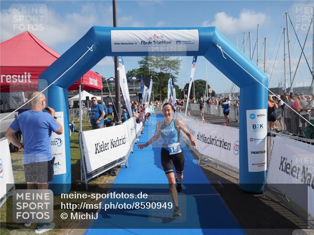 17.08.2025 - KN Förde Triathlon 2025 MichiJ http://msf.ph/oto/8590949 17.08.2025 10:32:41 Laufen 180 meine-sportfotos.de