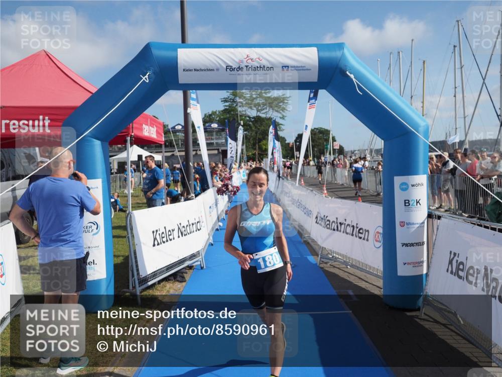 17.08.2025 - KN Förde Triathlon 2025 MichiJ http://msf.ph/oto/8590961 17.08.2025 10:32:42 Laufen 180 meine-sportfotos.de