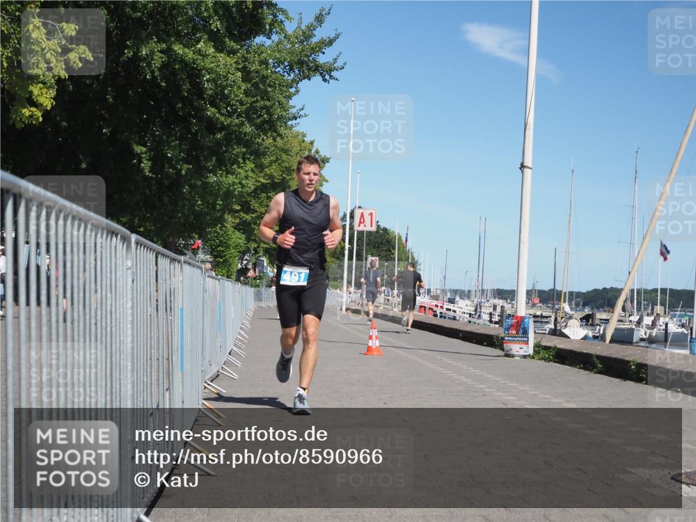 17.08.2025 - KN Förde Triathlon 2025 KatJ http://msf.ph/oto/8590966 17.08.2025 13:36:29 Laufen 491 meine-sportfotos.de