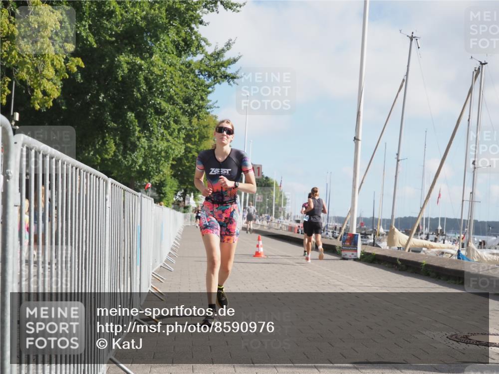 17.08.2025 - KN Förde Triathlon 2025 KatJ http://msf.ph/oto/8590976 17.08.2025 10:18:06 Laufen 173, 188 meine-sportfotos.de
