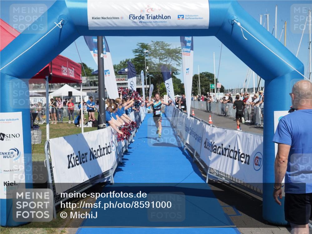 17.08.2025 - KN Förde Triathlon 2025 MichiJ http://msf.ph/oto/8591000 17.08.2025 13:50:40 Laufen 457 meine-sportfotos.de