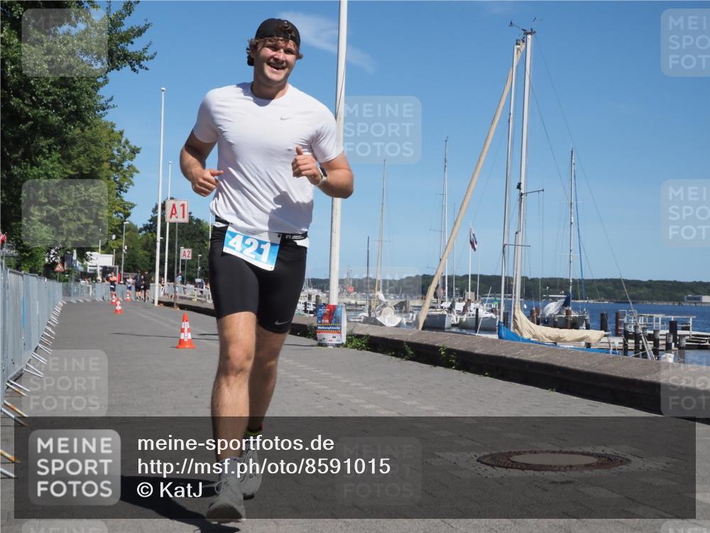 17.08.2025 - KN Förde Triathlon 2025 KatJ http://msf.ph/oto/8591015 17.08.2025 13:36:40 Laufen 421 meine-sportfotos.de