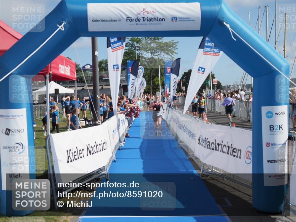 17.08.2025 - KN Förde Triathlon 2025 MichiJ http://msf.ph/oto/8591020 17.08.2025 10:33:04 Laufen 130 meine-sportfotos.de