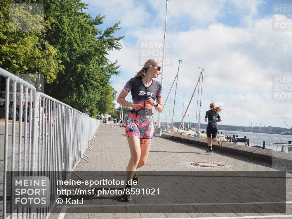 17.08.2025 - KN Förde Triathlon 2025 KatJ http://msf.ph/oto/8591021 17.08.2025 10:18:07 Laufen 188 meine-sportfotos.de