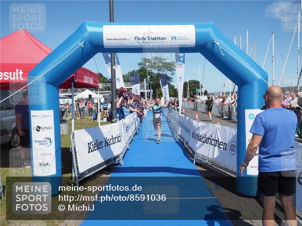 17.08.2025 - KN Förde Triathlon 2025 MichiJ http://msf.ph/oto/8591036 17.08.2025 13:50:41 Laufen 457 meine-sportfotos.de