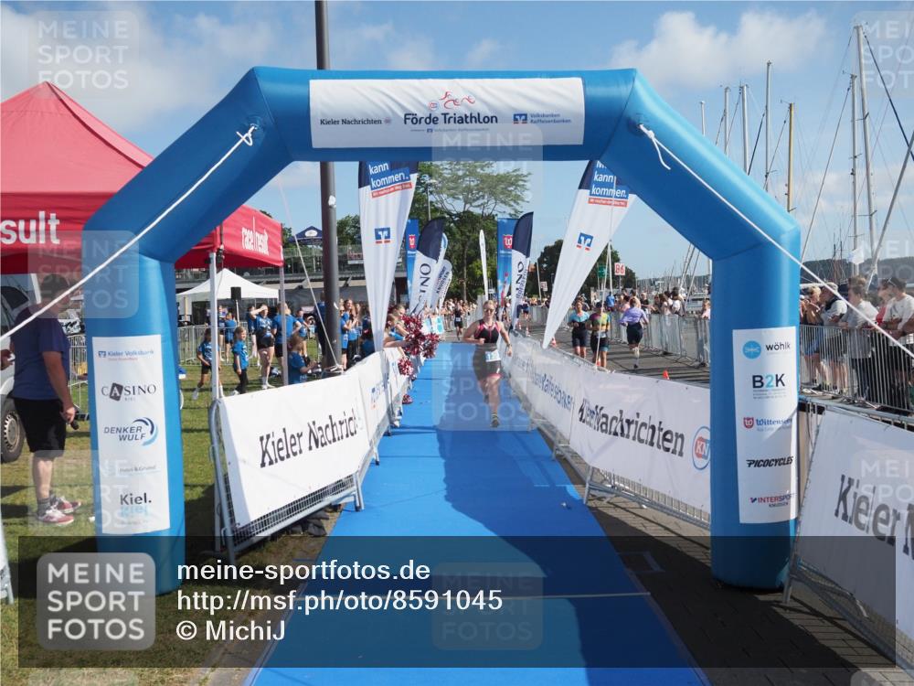 17.08.2025 - KN Förde Triathlon 2025 MichiJ http://msf.ph/oto/8591045 17.08.2025 10:33:05 Laufen 130 meine-sportfotos.de