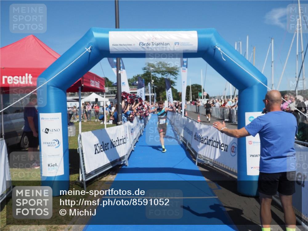 17.08.2025 - KN Förde Triathlon 2025 MichiJ http://msf.ph/oto/8591052 17.08.2025 13:50:41 Laufen 457 meine-sportfotos.de