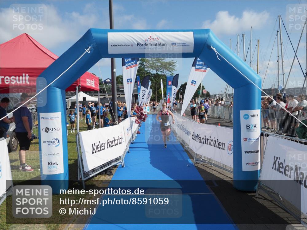 17.08.2025 - KN Förde Triathlon 2025 MichiJ http://msf.ph/oto/8591059 17.08.2025 10:33:05 Laufen 130 meine-sportfotos.de