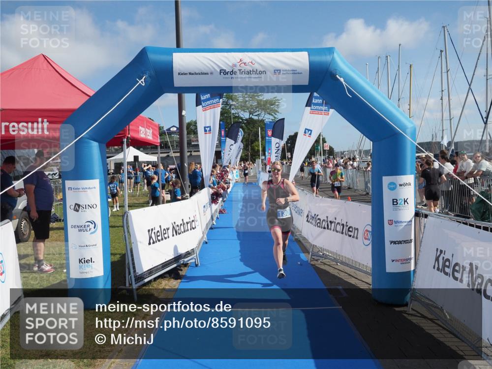 17.08.2025 - KN Förde Triathlon 2025 MichiJ http://msf.ph/oto/8591095 17.08.2025 10:33:06 Laufen 130 meine-sportfotos.de