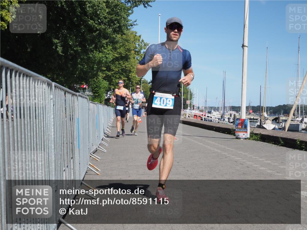 17.08.2025 - KN Förde Triathlon 2025 KatJ http://msf.ph/oto/8591115 17.08.2025 13:37:02 Laufen 402, 409, 483 meine-sportfotos.de