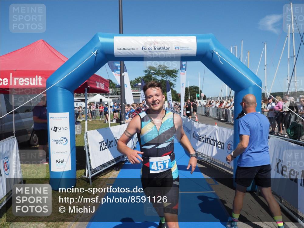 17.08.2025 - KN Förde Triathlon 2025 MichiJ http://msf.ph/oto/8591126 17.08.2025 13:50:43 Laufen 457 meine-sportfotos.de