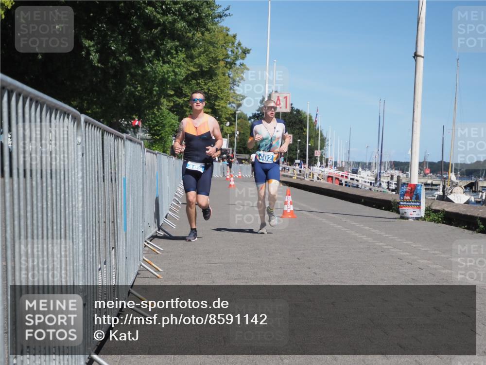 17.08.2025 - KN Förde Triathlon 2025 KatJ http://msf.ph/oto/8591142 17.08.2025 13:37:05 Laufen 398, 402, 409, 479, 483 meine-sportfotos.de