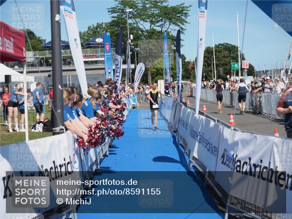 17.08.2025 - KN Förde Triathlon 2025 MichiJ http://msf.ph/oto/8591155 17.08.2025 13:50:56 Laufen 493 meine-sportfotos.de