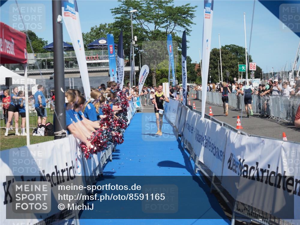 17.08.2025 - KN Förde Triathlon 2025 MichiJ http://msf.ph/oto/8591165 17.08.2025 13:50:56 Laufen 493 meine-sportfotos.de
