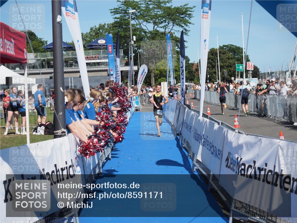 17.08.2025 - KN Förde Triathlon 2025 MichiJ http://msf.ph/oto/8591171 17.08.2025 13:50:56 Laufen 493 meine-sportfotos.de