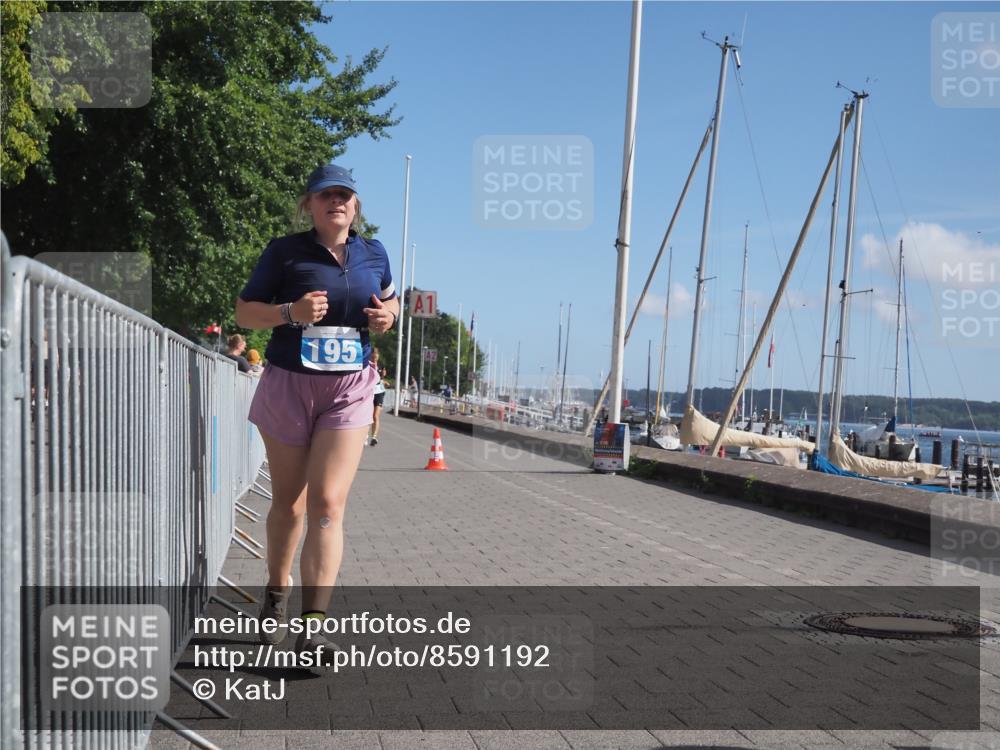17.08.2025 - KN Förde Triathlon 2025 KatJ http://msf.ph/oto/8591192 17.08.2025 10:47:54 Laufen 195 meine-sportfotos.de