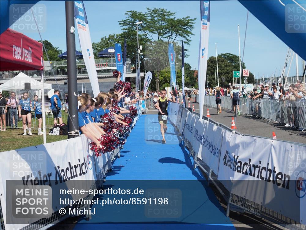 17.08.2025 - KN Förde Triathlon 2025 MichiJ http://msf.ph/oto/8591198 17.08.2025 13:50:57 Laufen 493 meine-sportfotos.de