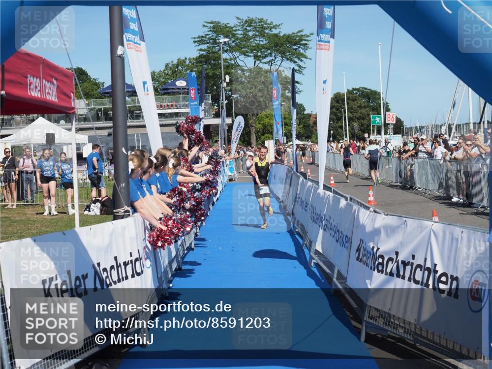 17.08.2025 - KN Förde Triathlon 2025 MichiJ http://msf.ph/oto/8591203 17.08.2025 13:50:57 Laufen 493 meine-sportfotos.de
