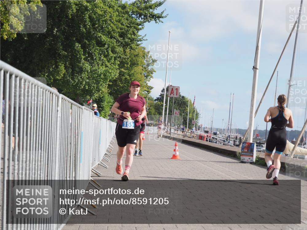 17.08.2025 - KN Förde Triathlon 2025 KatJ http://msf.ph/oto/8591205 17.08.2025 10:18:33 Laufen 155, 237 meine-sportfotos.de