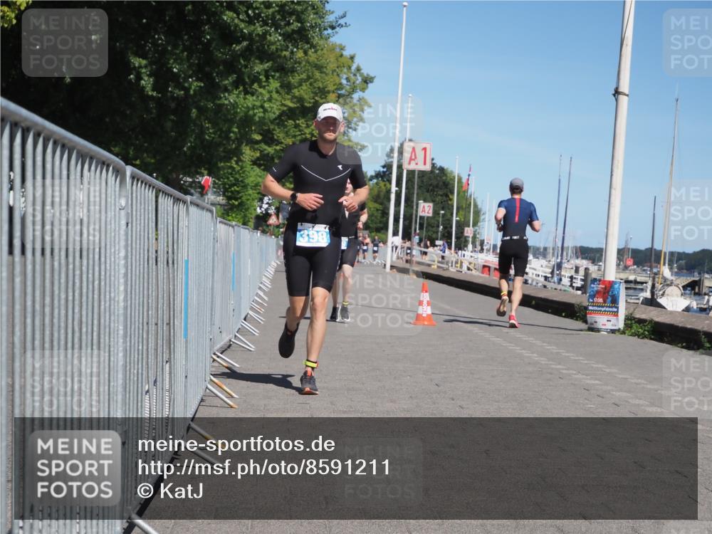 17.08.2025 - KN Förde Triathlon 2025 KatJ http://msf.ph/oto/8591211 17.08.2025 13:37:09 Laufen 398, 402, 479, 483 meine-sportfotos.de