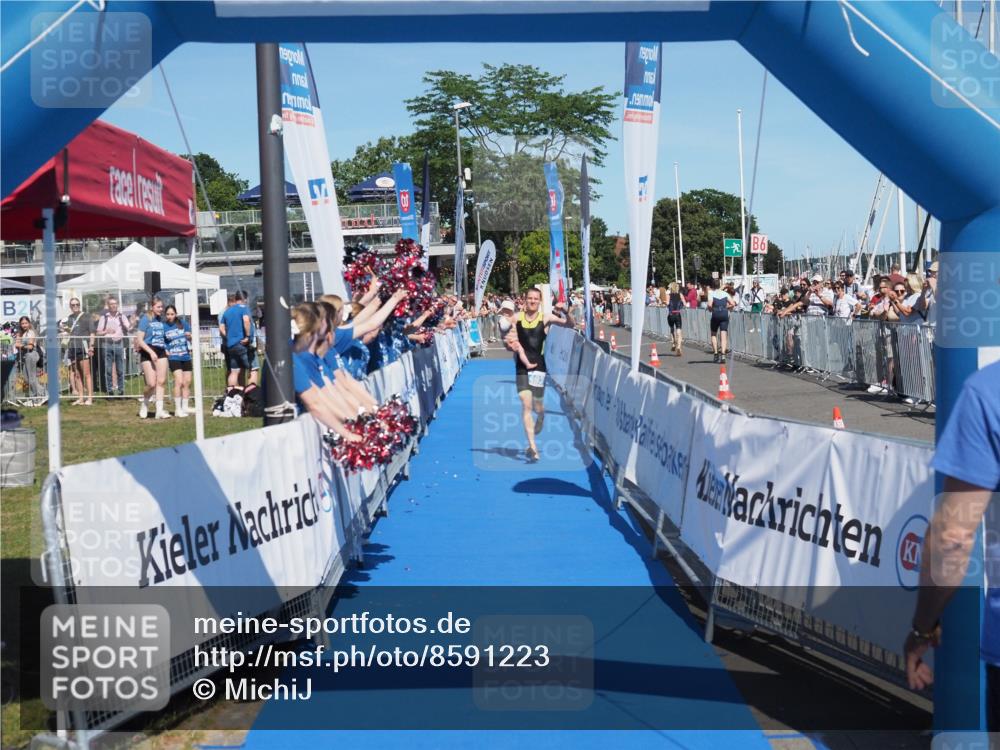 17.08.2025 - KN Förde Triathlon 2025 MichiJ http://msf.ph/oto/8591223 17.08.2025 13:50:58 Laufen 493 meine-sportfotos.de