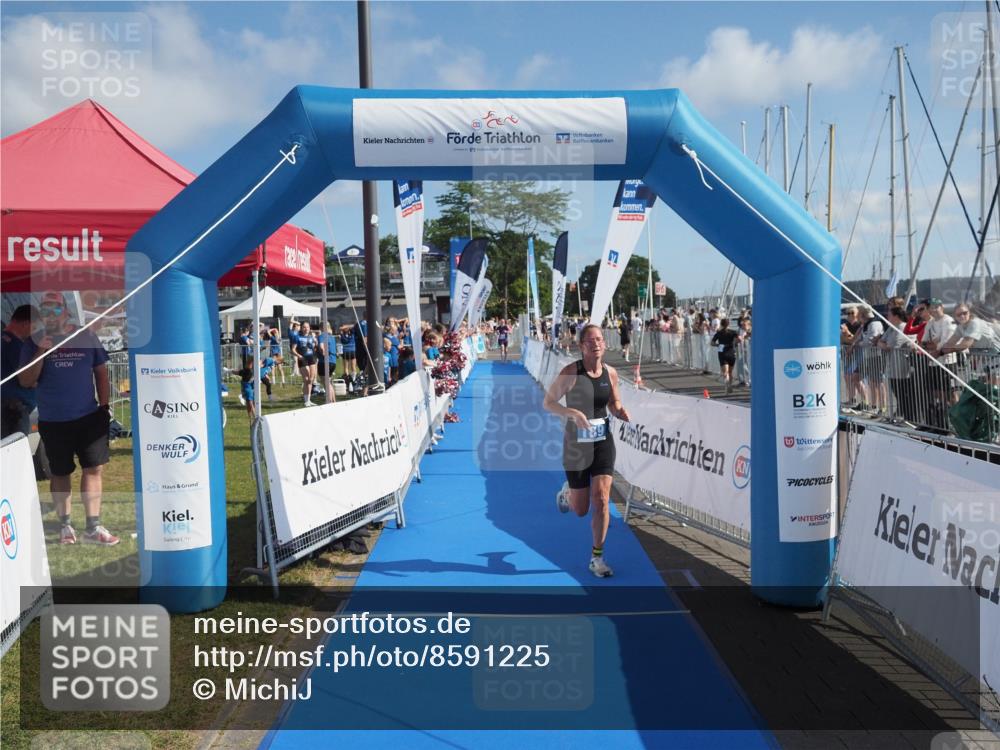 17.08.2025 - KN Förde Triathlon 2025 MichiJ http://msf.ph/oto/8591225 17.08.2025 10:33:15 Laufen 189 meine-sportfotos.de