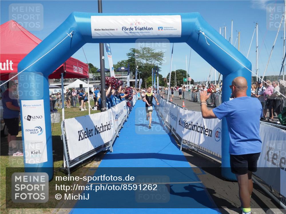 17.08.2025 - KN Förde Triathlon 2025 MichiJ http://msf.ph/oto/8591262 17.08.2025 13:50:59 Laufen 493 meine-sportfotos.de