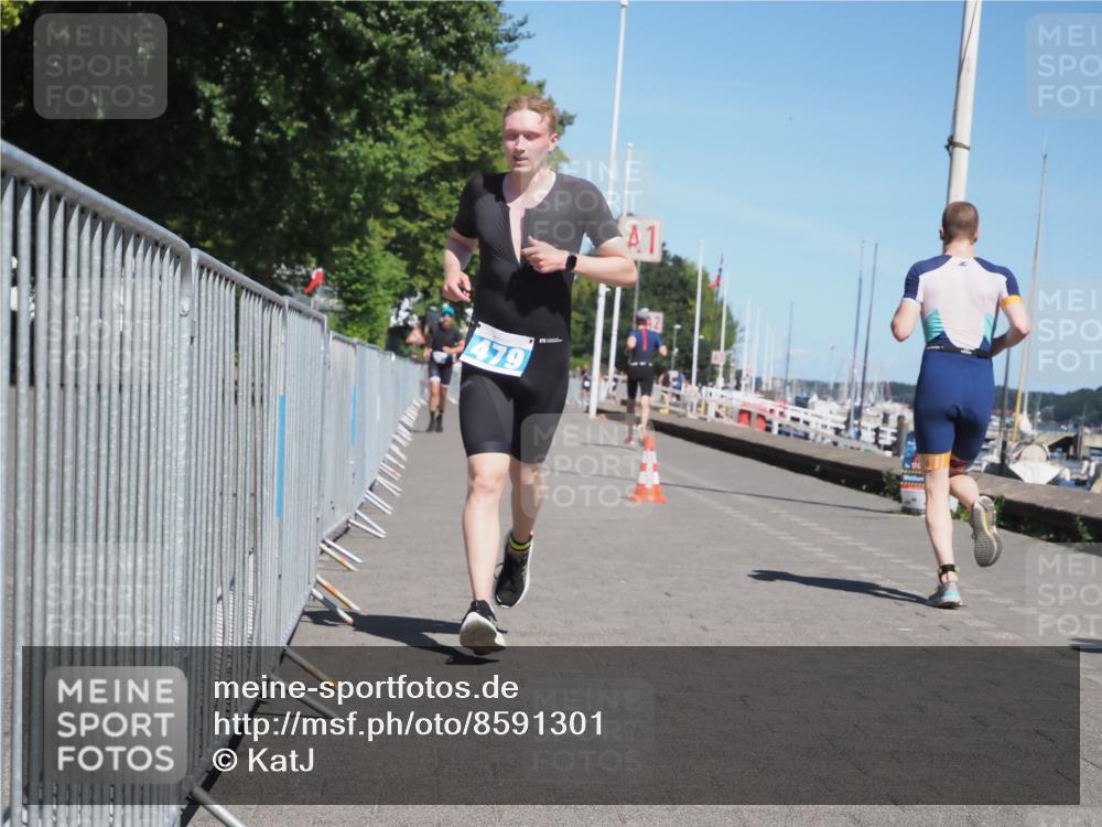 17.08.2025 - KN Förde Triathlon 2025 KatJ http://msf.ph/oto/8591301 17.08.2025 13:37:13 Laufen 398, 479 meine-sportfotos.de