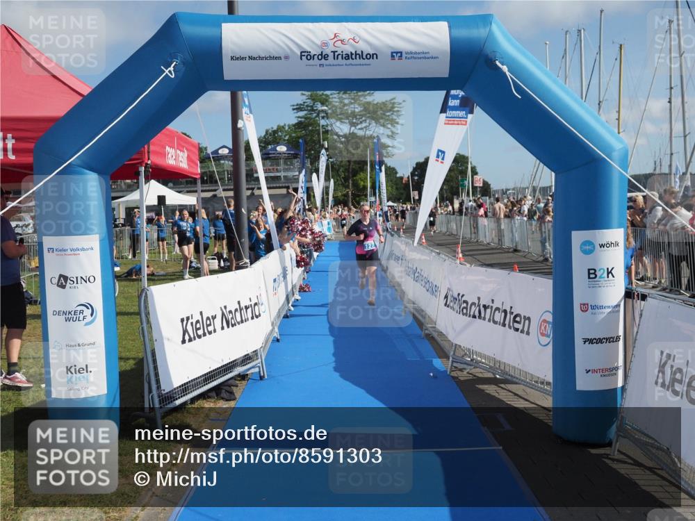 17.08.2025 - KN Förde Triathlon 2025 MichiJ http://msf.ph/oto/8591303 17.08.2025 10:33:23 Laufen 127 meine-sportfotos.de