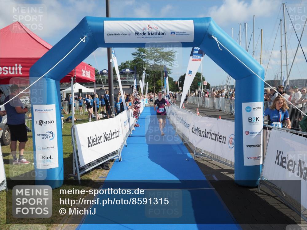 17.08.2025 - KN Förde Triathlon 2025 MichiJ http://msf.ph/oto/8591315 17.08.2025 10:33:23 Laufen 127 meine-sportfotos.de