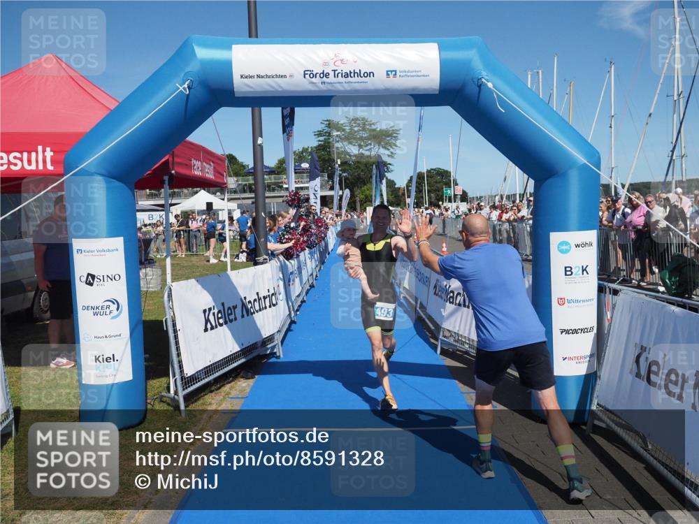 17.08.2025 - KN Förde Triathlon 2025 MichiJ http://msf.ph/oto/8591328 17.08.2025 13:51:00 Laufen 493 meine-sportfotos.de