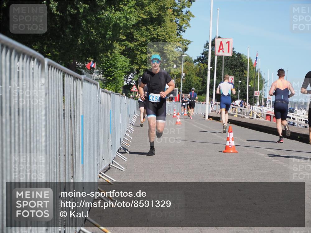 17.08.2025 - KN Förde Triathlon 2025 KatJ http://msf.ph/oto/8591329 17.08.2025 13:37:19 Laufen 443 meine-sportfotos.de