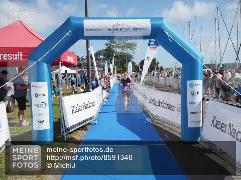17.08.2025 - KN Förde Triathlon 2025 MichiJ http://msf.ph/oto/8591340 17.08.2025 10:33:24 Laufen 127 meine-sportfotos.de
