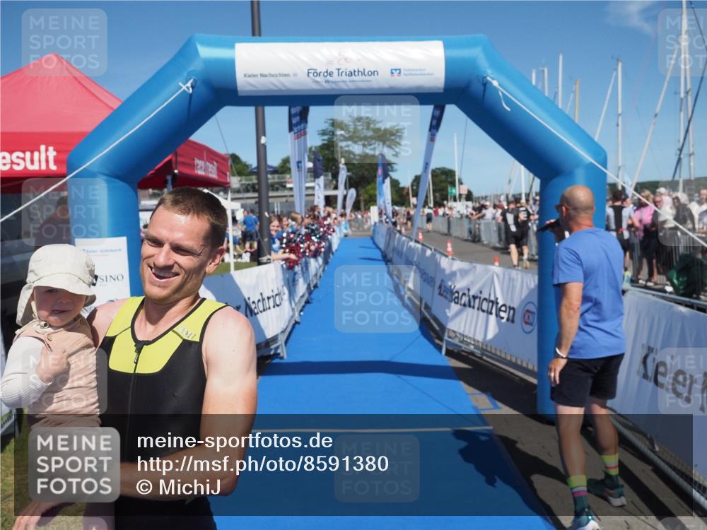 17.08.2025 - KN Förde Triathlon 2025 MichiJ http://msf.ph/oto/8591380 17.08.2025 13:51:01 Laufen 493 meine-sportfotos.de