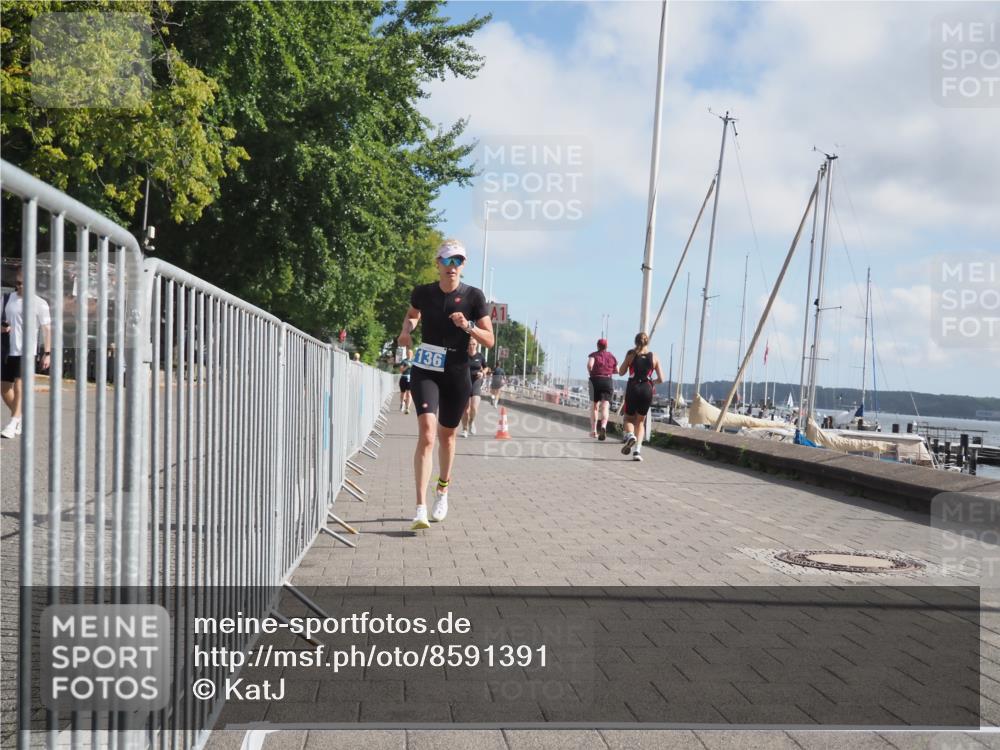 17.08.2025 - KN Förde Triathlon 2025 KatJ http://msf.ph/oto/8591391 17.08.2025 10:18:46 Laufen 136, 144 meine-sportfotos.de