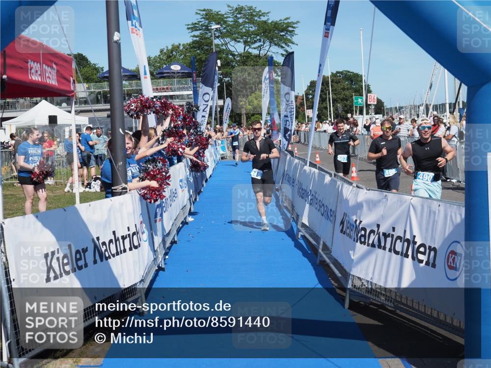 17.08.2025 - KN Förde Triathlon 2025 MichiJ http://msf.ph/oto/8591440 17.08.2025 13:51:22 Laufen 446 meine-sportfotos.de