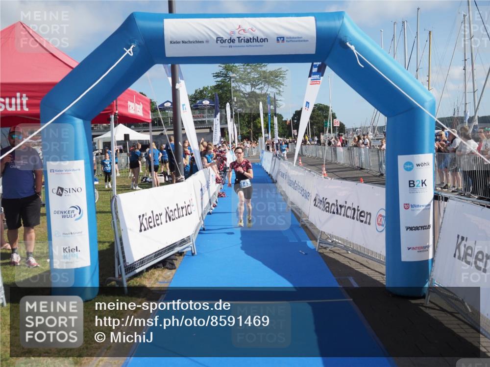 17.08.2025 - KN Förde Triathlon 2025 MichiJ http://msf.ph/oto/8591469 17.08.2025 10:33:31 Laufen 127, 143 meine-sportfotos.de