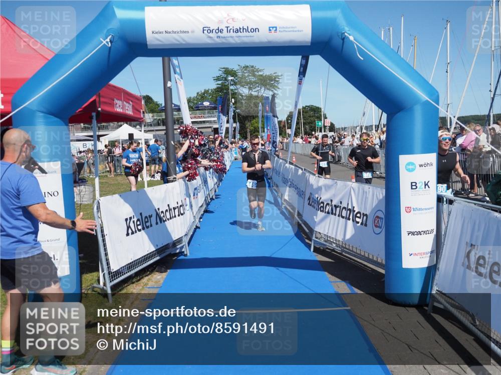 17.08.2025 - KN Förde Triathlon 2025 MichiJ http://msf.ph/oto/8591491 17.08.2025 13:51:23 Laufen 446 meine-sportfotos.de