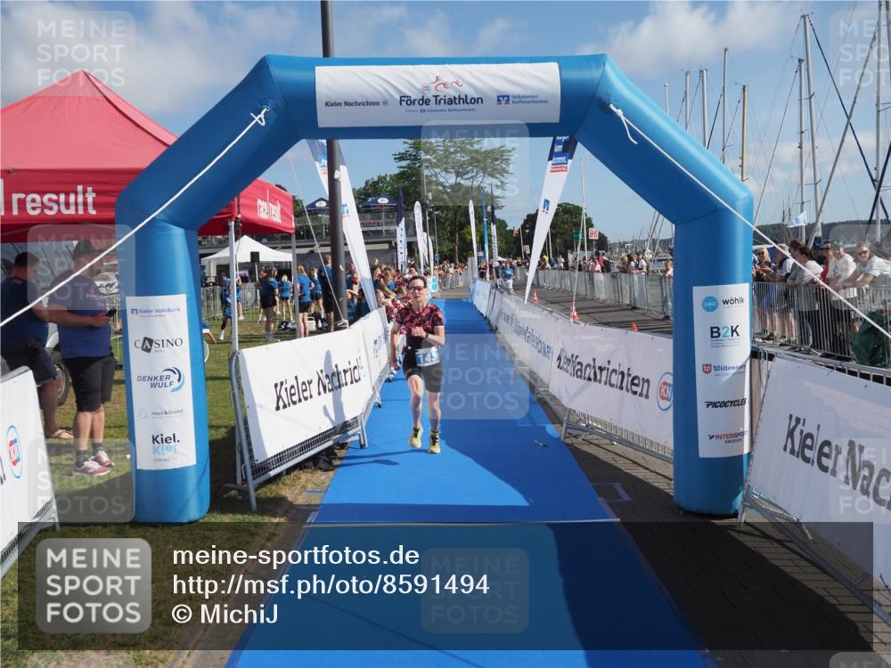 17.08.2025 - KN Förde Triathlon 2025 MichiJ http://msf.ph/oto/8591494 17.08.2025 10:33:32 Laufen 143 meine-sportfotos.de