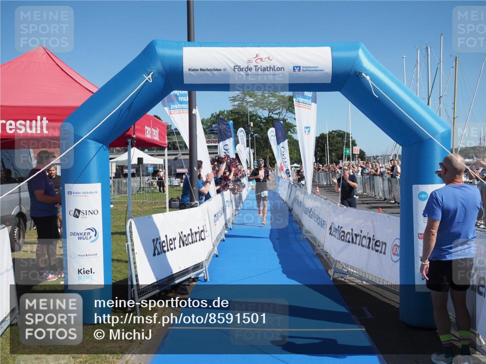 17.08.2025 - KN Förde Triathlon 2025 MichiJ http://msf.ph/oto/8591501 17.08.2025 11:51:44 Laufen 261 meine-sportfotos.de